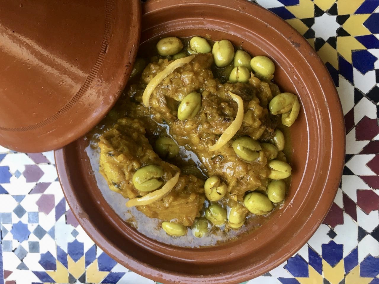 Okra vegetarian Tajine